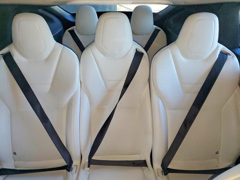 2016 Tesla Model X მანქანა იყიდება აუქციონზე, vin: 5YJXCAE46GFF00055, აუქციონის ნომერი: 52561146