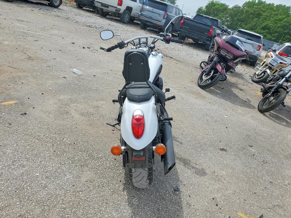 55342106 :رقم المزاد ، JKAVN2C10GA065047 vin ، 2016 Kawasaki Vn900 مزاد بيع
