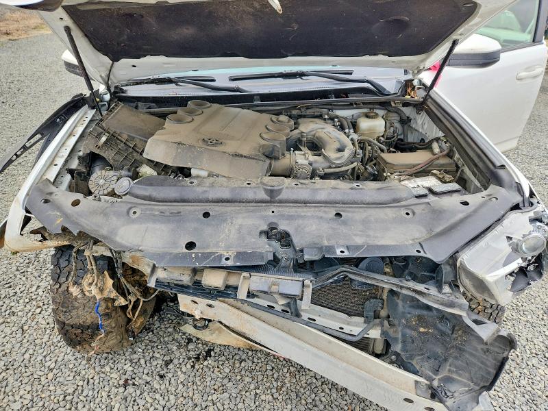 Продажа на аукционе авто 2018 Toyota 4runner, vin: JTEBU5JR5J5584841, номер лота: 52519766