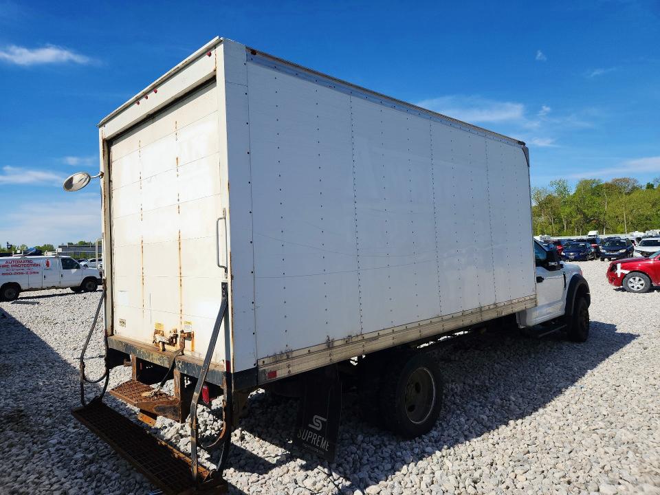 51834176 :رقم المزاد ، 1FDUF4GY9JDA02886 vin ، 2018 Ford F450 مزاد بيع