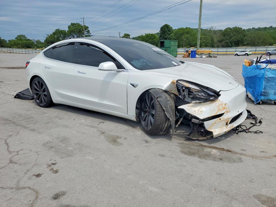 Продажа на аукционе авто 2020 Tesla Model 3, vin: 5YJ3E1EC1LF623849, номер лота: 52526376