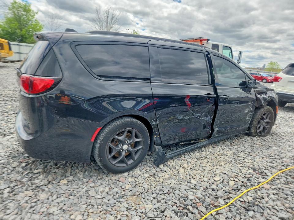 54304116 :رقم المزاد ، 2C4RC1GG0JR330848 vin ، 2018 Chrysler Pacifica مزاد بيع