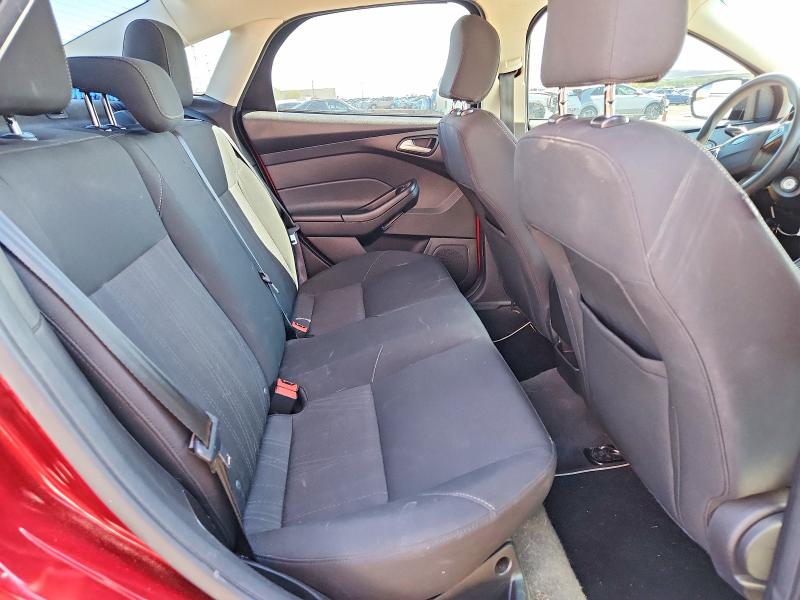 52425476 :رقم المزاد ، 1FADP3F29GL391557 vin ، 2016 Ford Focus مزاد بيع