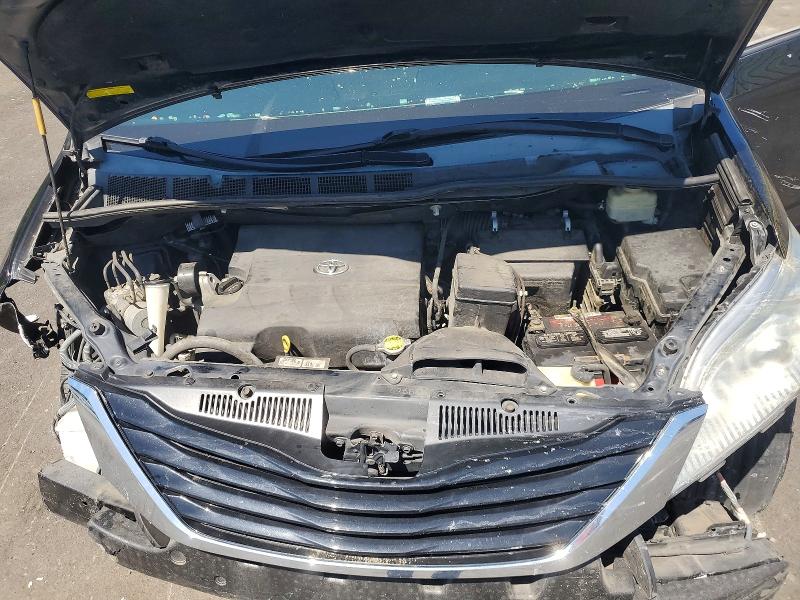 Aukcja sprzedaży 2015 Toyota Sienna, vin: 5TDKK3DC7FS611657, numer aukcji: 54773576