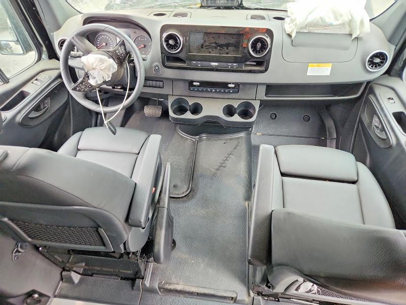 53296476 :رقم المزاد ، W1Z4KFHYXST229769 vin ، 2025 Mercedes-benz Sprinter مزاد بيع