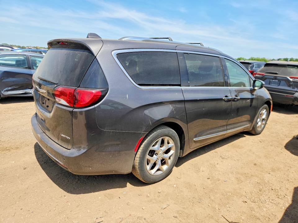 Продаж на аукціоні авто 2018 Chrysler Pacifica, vin: 2C4RC1GG5JR263468, номер лоту: 55132256