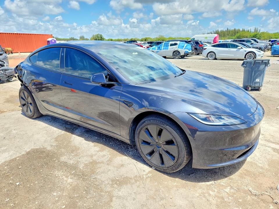Продаж на аукціоні авто 2024 Tesla Model 3, vin: 5YJ3E1EA3RF766020, номер лоту: 54402026