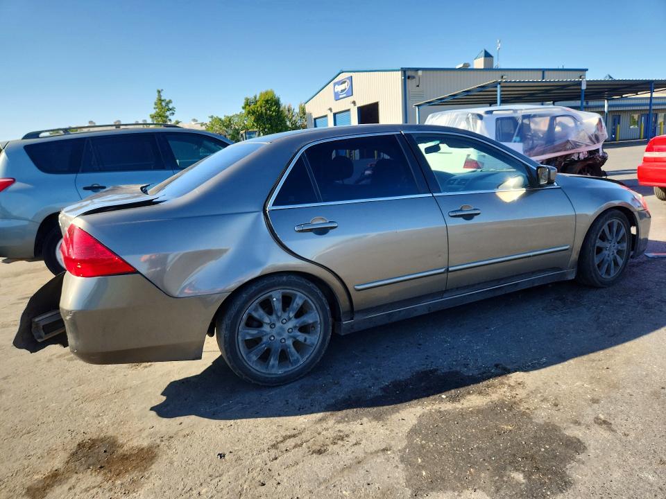 52963926 :رقم المزاد ، 1HGCM66437A016522 vin ، 2007 Honda Accord مزاد بيع