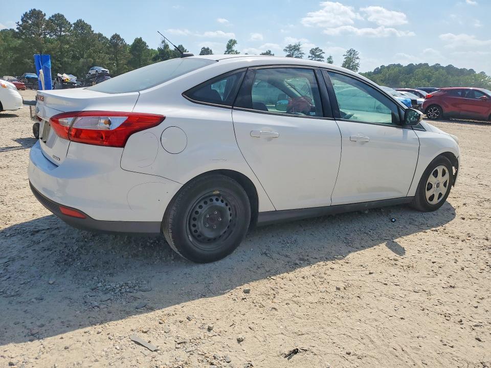 Продажа на аукционе авто 2012 Ford Focus, vin: 1FAHP3E20CL445079, номер лота: 53172466