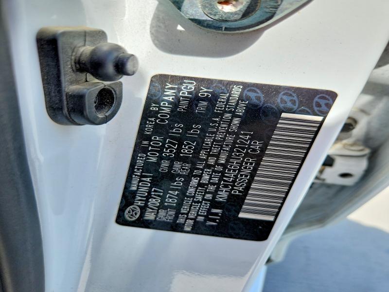 2017 Hyundai Accent მანქანა იყიდება აუქციონზე, vin: KMHCT4AE6HU321241, აუქციონის ნომერი: 53737016