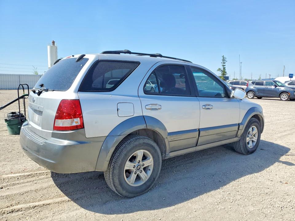 52025396 :رقم المزاد ، KNDJD733955469184 vin ، 2005 Kia Sorento مزاد بيع