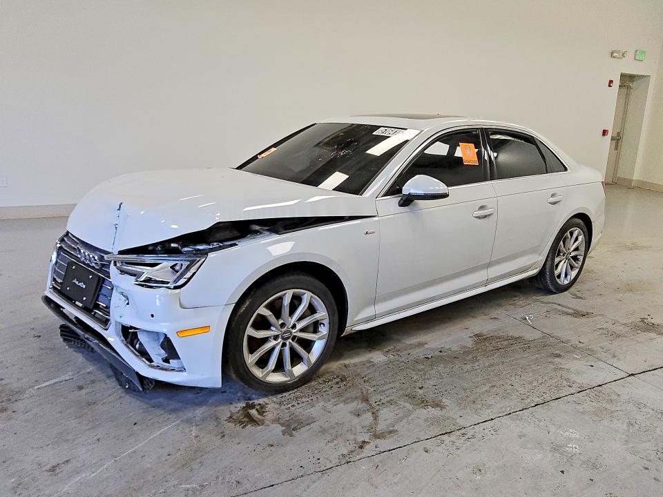 Продажа на аукционе авто 2019 Audi A4, vin: WAUENAF4XKN002199, номер лота: 51641626