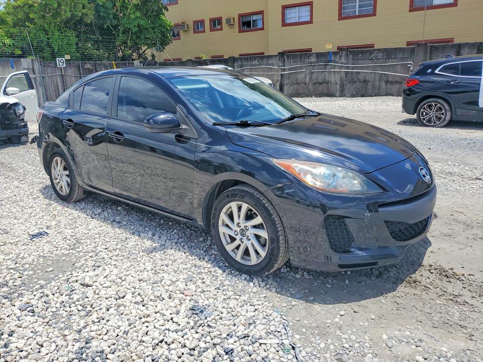Auction sale of the 2013 Mazda 3, vin: JM1BL1U70D1826425, lot number: 55362636