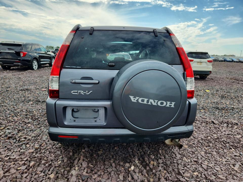 50267886 :رقم المزاد ، JHLRD78915C021763 vin ، 2005 Honda Cr-v مزاد بيع