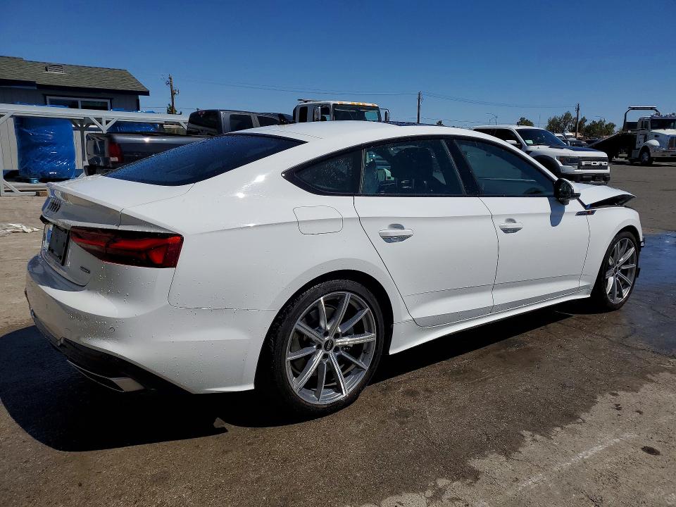 Aukcja sprzedaży 2025 Audi A5, vin: WAUDACF59SA006151, numer aukcji: 52656036