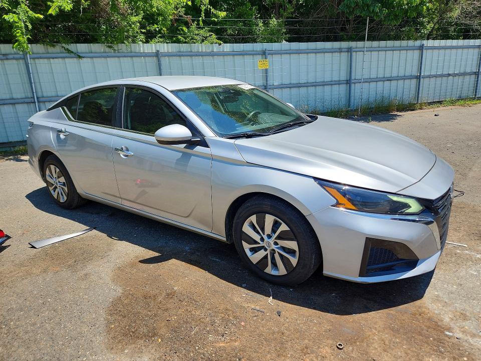 2023 Nissan Altima მანქანა იყიდება აუქციონზე, vin: 1N4BL4BV7PN327370, აუქციონის ნომერი: 53281136