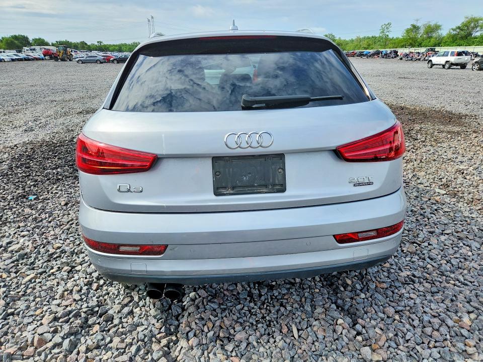 54301316 :رقم المزاد ، WA1JCCFS2HR001058 vin ، 2017 Audi Q3 مزاد بيع