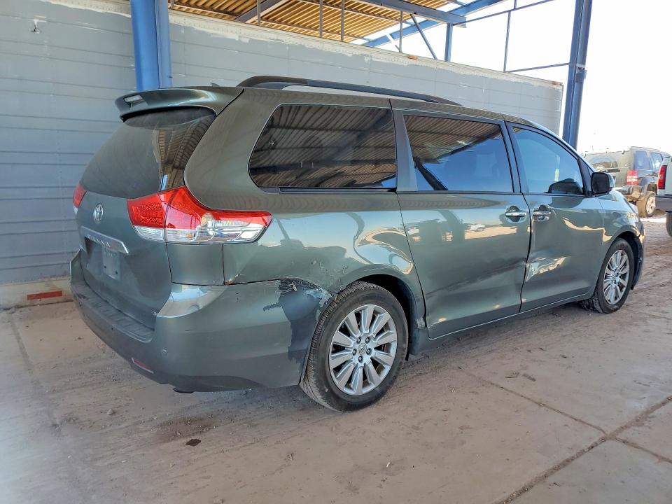Aukcja sprzedaży 2011 Toyota Sienna, vin: 5TDYK3DC0BS001829, numer aukcji: 50465876