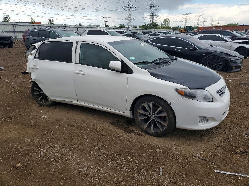 52532556 :رقم المزاد ، 2T1BU4EEXAC337467 vin ، 2010 Toyota Corolla مزاد بيع