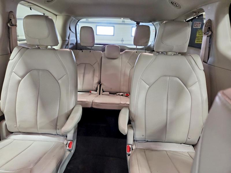 2017 Chrysler Pacifica მანქანა იყიდება აუქციონზე, vin: 2C4RC1EG7HR560187, აუქციონის ნომერი: 54505216