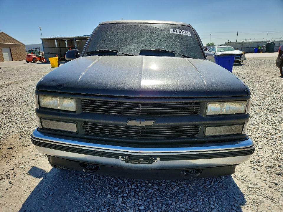 61551446 :رقم المزاد ، 1GCEK14K7SE196672 vin ، 1995 Chevrolet 1500 مزاد بيع