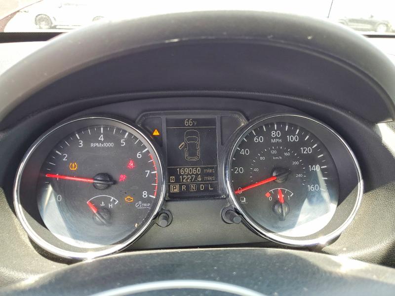 2011 Nissan Rogue მანქანა იყიდება აუქციონზე, vin: JN8AS5MV5BW301515, აუქციონის ნომერი: 53831036