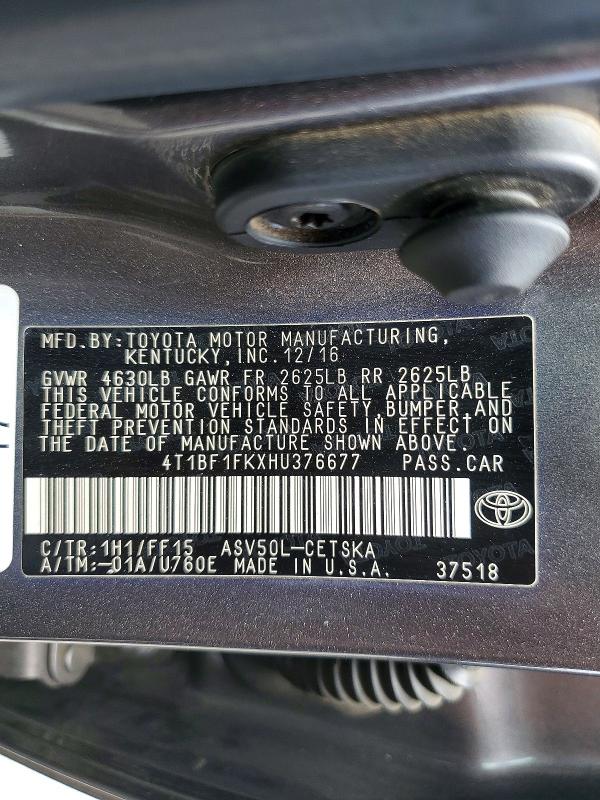 54146606 :رقم المزاد ، 4T1BF1FKXHU376677 vin ، 2017 Toyota Camry مزاد بيع