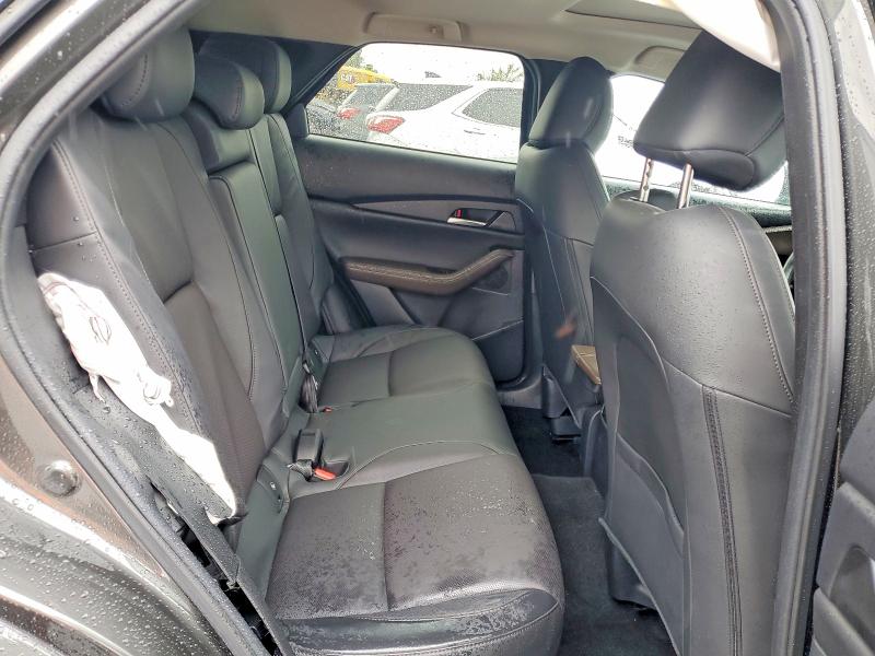 54188806 :رقم المزاد ، 3MVDMBDM7RM657045 vin ، 2024 Mazda Cx-30 مزاد بيع