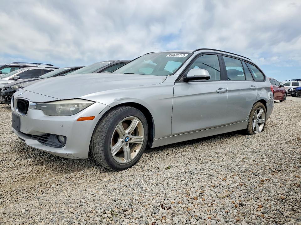 2014 Bmw 328 მანქანა იყიდება აუქციონზე, vin: WBA3G7C54EKN37536, აუქციონის ნომერი: 51630356