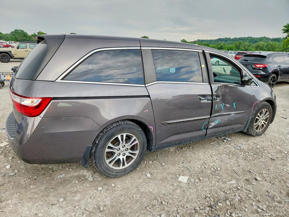 Auction sale of the 2011 Honda Odyssey, vin: 5FNRL5H65BB092537, lot number: 54863386