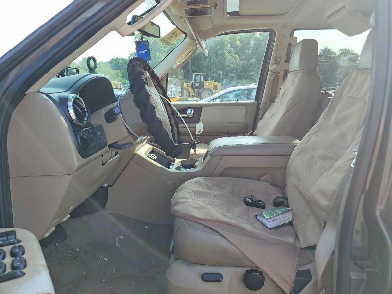 55102276 :رقم المزاد ، 1FMFU17516LA95497 vin ، 2006 Ford Expedition مزاد بيع