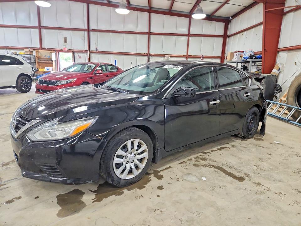 2017 Nissan Altima მანქანა იყიდება აუქციონზე, vin: 1N4AL3AP7HC267869, აუქციონის ნომერი: 52719086