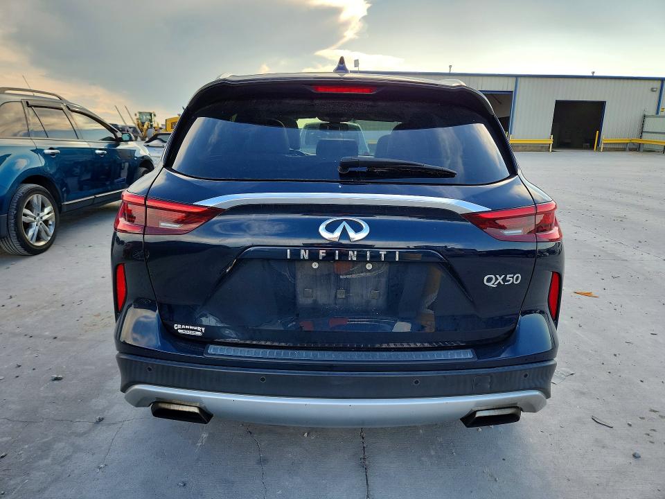 52952026 :رقم المزاد ، 3PCAJ5M18KF108114 vin ، 2019 Infiniti Qx50 مزاد بيع