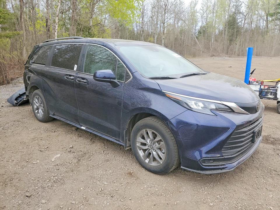 Продажа на аукционе авто 2026 Toyota Sienna, vin: 5TDGRKEC5TS291356, номер лота: 52413456