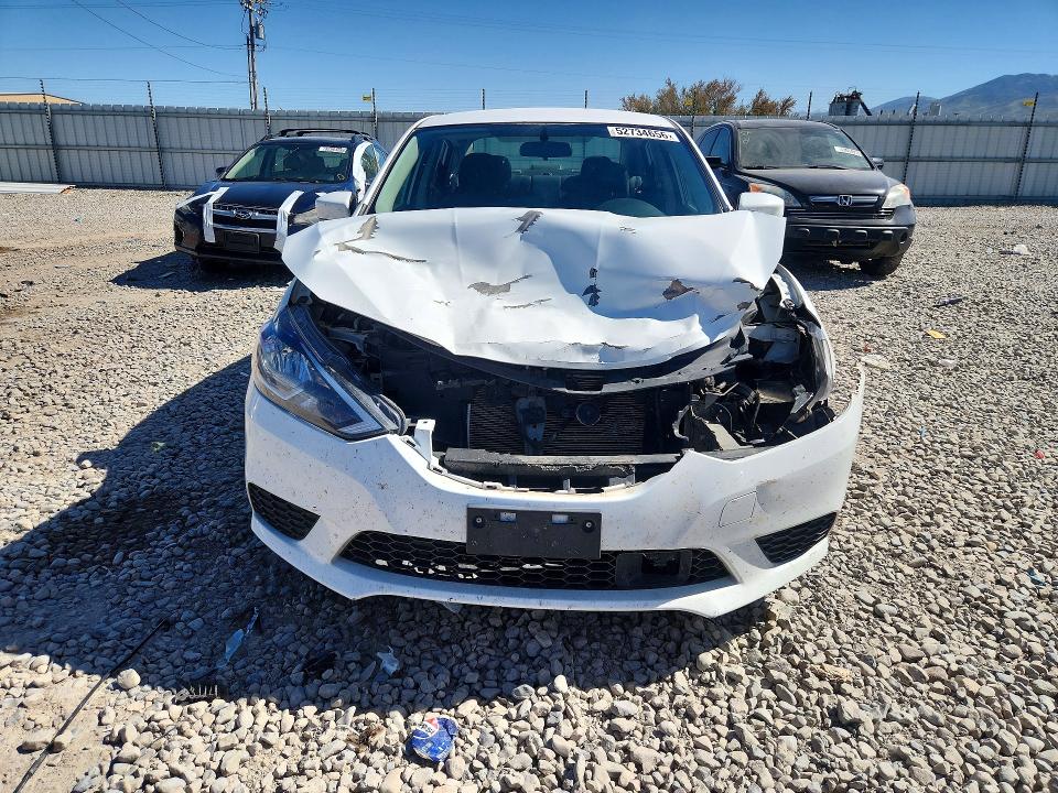 52734656 :رقم المزاد ، 3N1AB7AP2JY202626 vin ، 2018 Nissan Sentra مزاد بيع