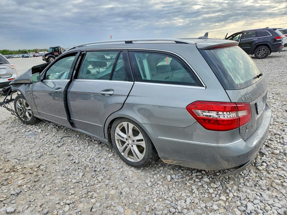 51279686 :رقم المزاد ، WDDHH8HB8BA303689 vin ، 2011 Mercedes-benz E مزاد بيع