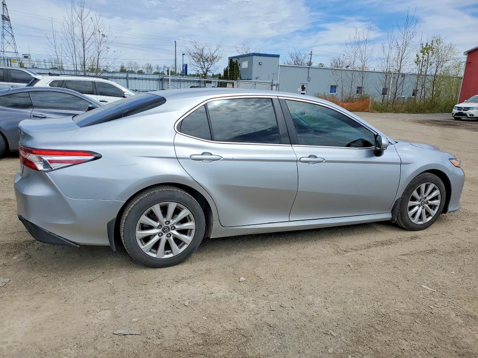 Продаж на аукціоні авто 2018 Toyota Camry, vin: 4T1B11HKXJU597827, номер лоту: 53736876