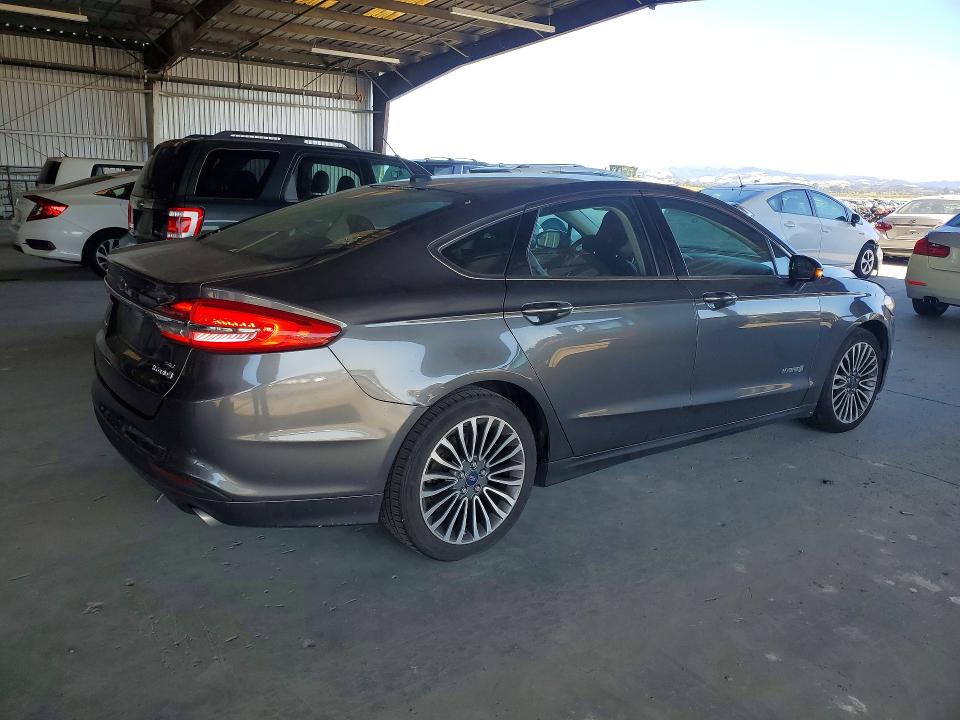 Продажа на аукционе авто 2017 Ford Fusion, vin: 3FA6P0LU9HR142398, номер лота: 54012596