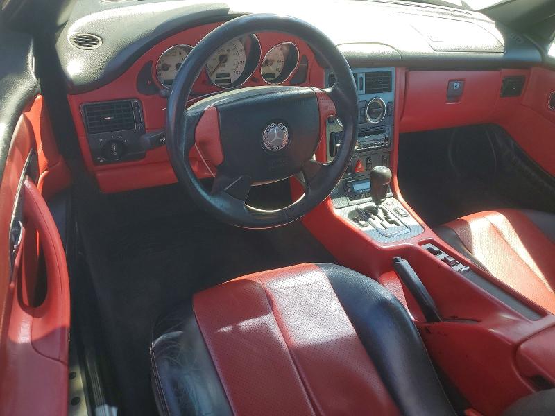 1998 Mercedes-benz Slk მანქანა იყიდება აუქციონზე, vin: WDBKK47F4WF062798, აუქციონის ნომერი: 53059996