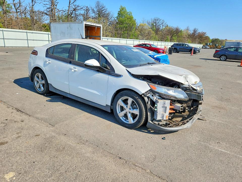 53521256 :رقم المزاد ، 1G1RE6E47DU133501 vin ، 2013 Chevrolet Volt مزاد بيع