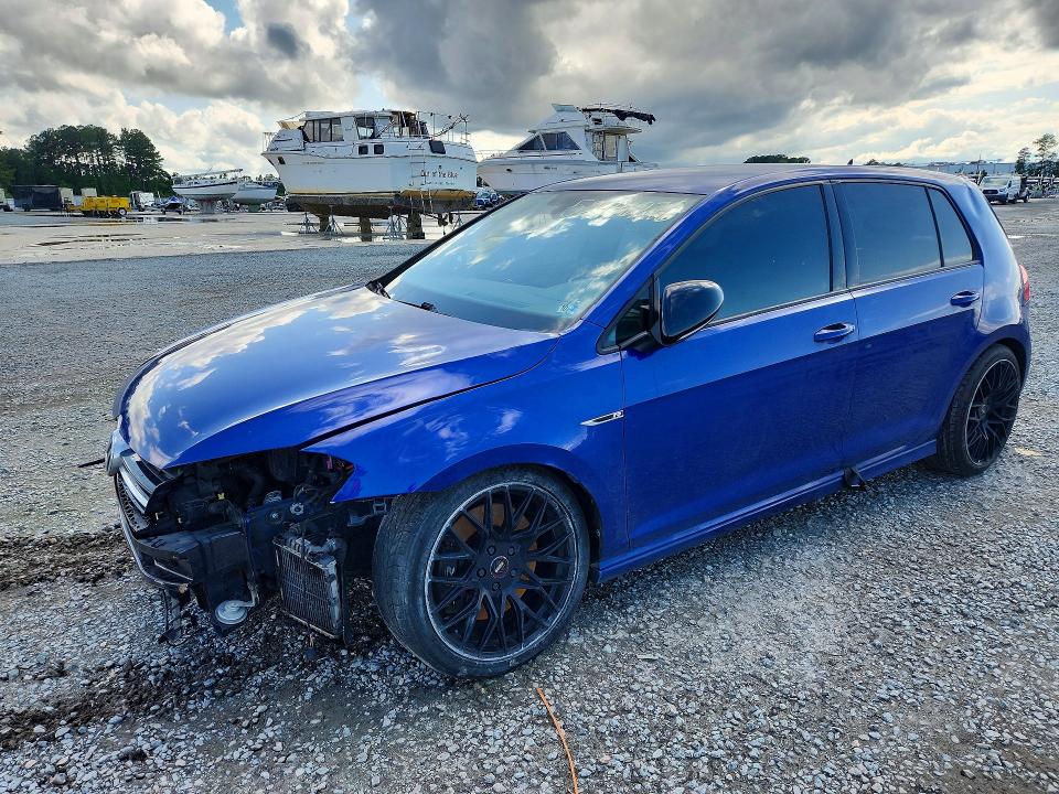 2015 Volkswagen Golf R მანქანა იყიდება აუქციონზე, vin: WVWLF7AU3FW210975, აუქციონის ნომერი: 52446276