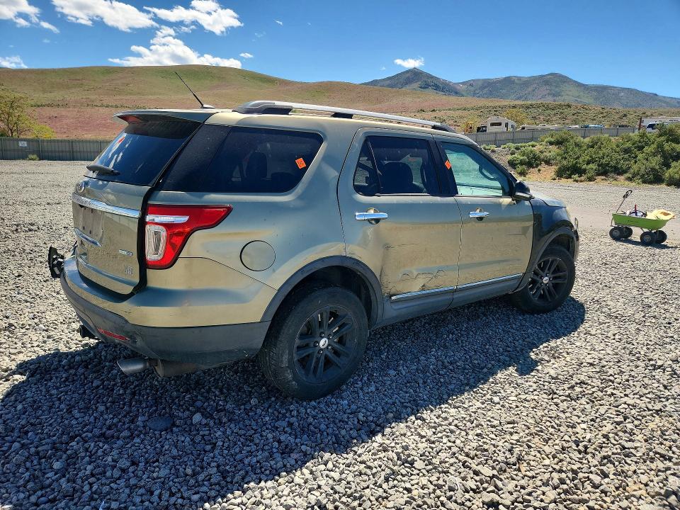 Продажа на аукционе авто 2013 Ford Explorer, vin: 1FM5K8D86DGC81812, номер лота: 53813876