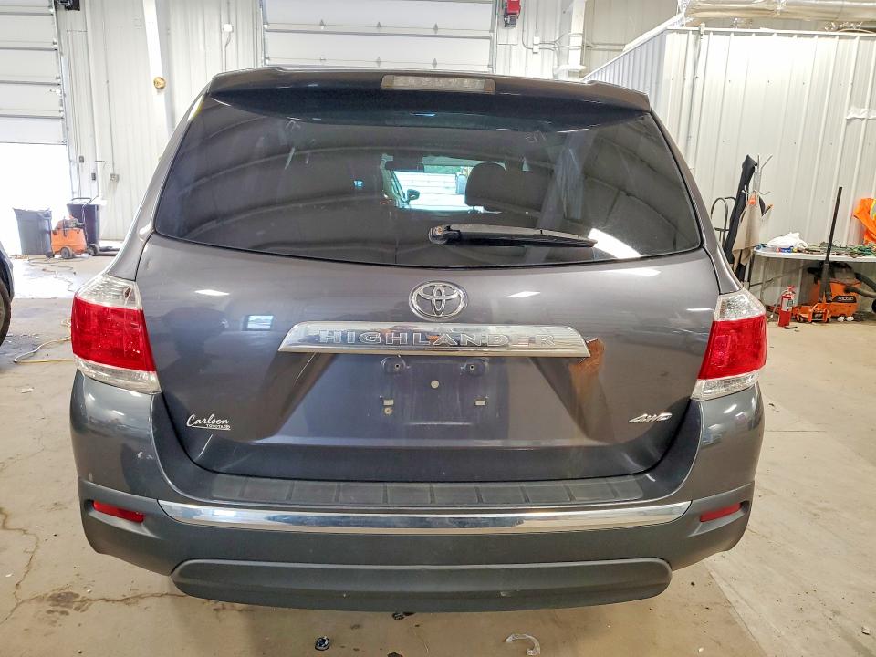 Продажа на аукционе авто 2013 Toyota Highlander, vin: 5TDBK3EHXDS230036, номер лота: 52544586