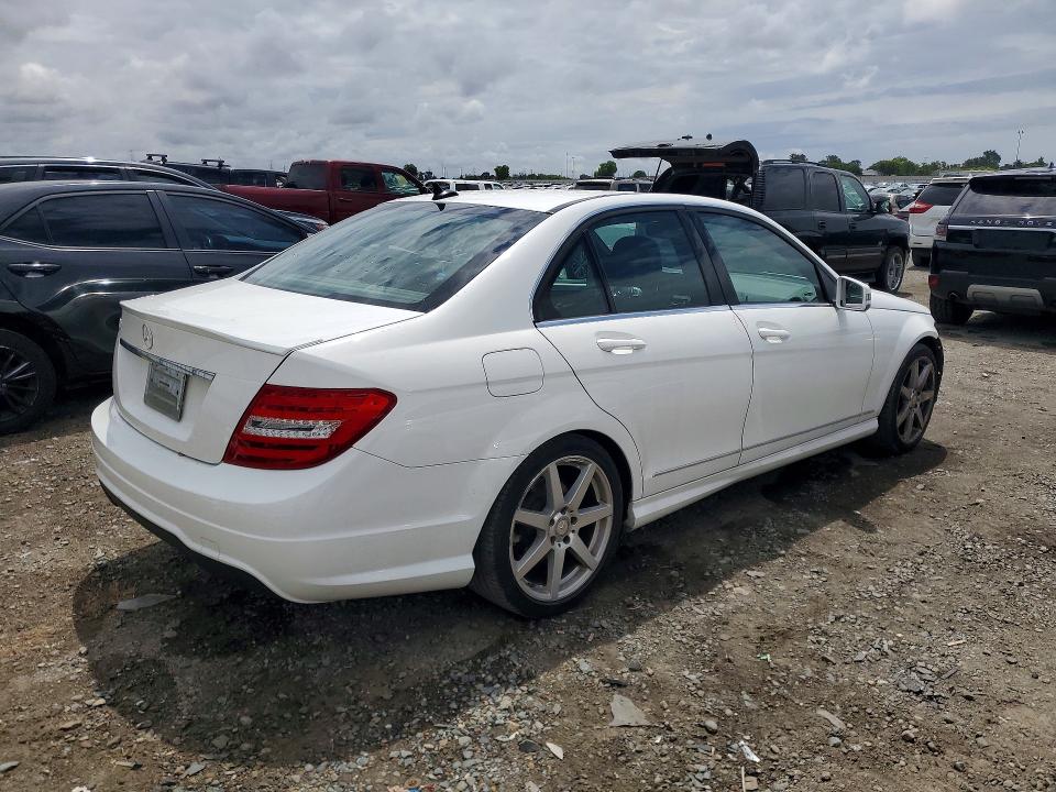Auction sale of the 2014 Mercedes-benz C, vin: WDDGF4HB0EA958850, lot number: 54549716
