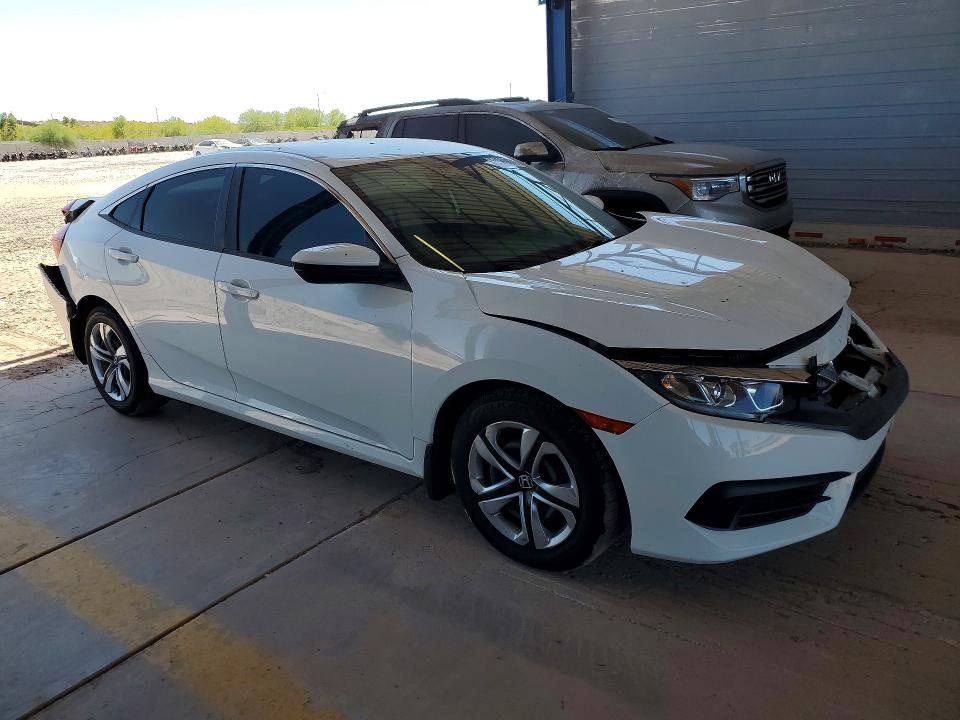 Продажа на аукционе авто 2018 Honda Civic, vin: 2HGFC2F5XJH604332, номер лота: 54999876