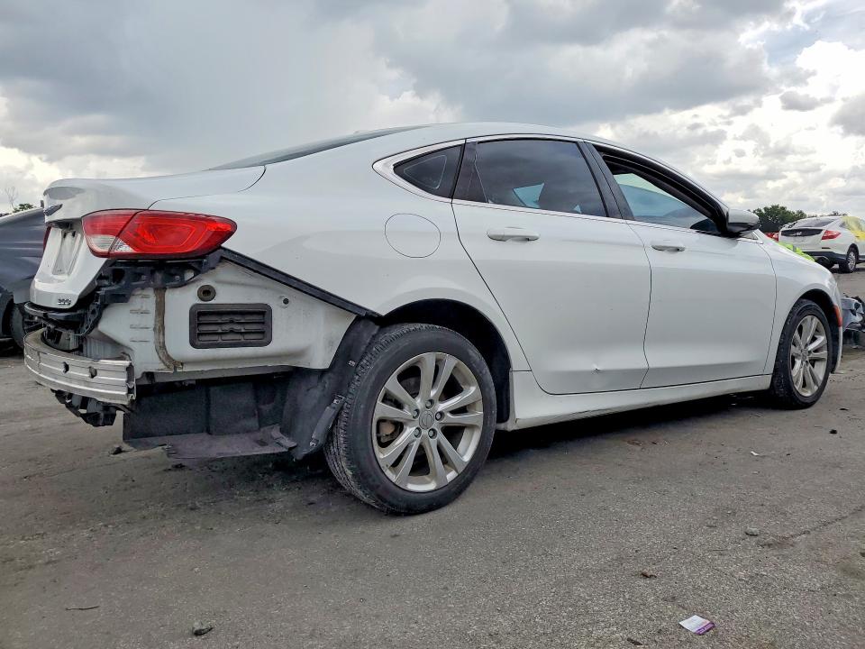 55355636 :رقم المزاد ، 1C3CCCAB3FN598770 vin ، 2015 Chrysler 200 مزاد بيع