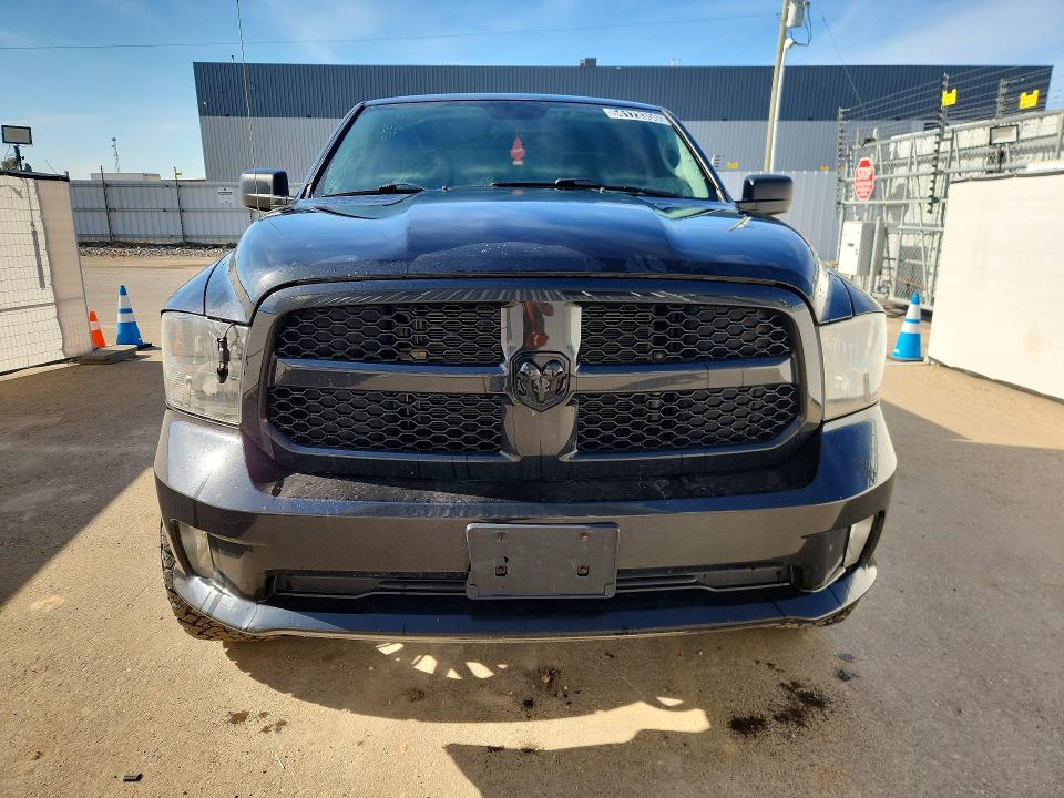 54173356 :رقم المزاد ، 1C6RR7FT6HS806813 vin ، 2017 Ram 1500 مزاد بيع