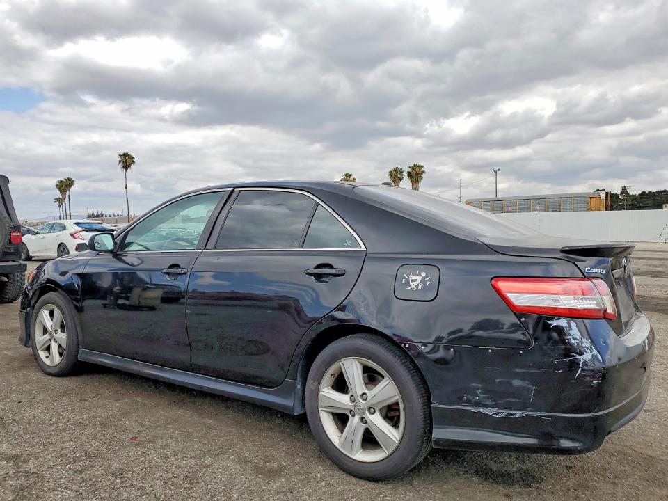 2010 Toyota Camry მანქანა იყიდება აუქციონზე, vin: 4T1BF3EK2AU516854, აუქციონის ნომერი: 55571296