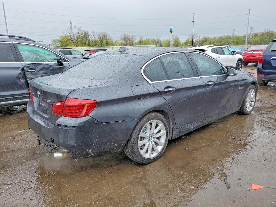 51851986 :رقم المزاد ، WBA5B3C54GD549628 vin ، 2016 Bmw 535 مزاد بيع