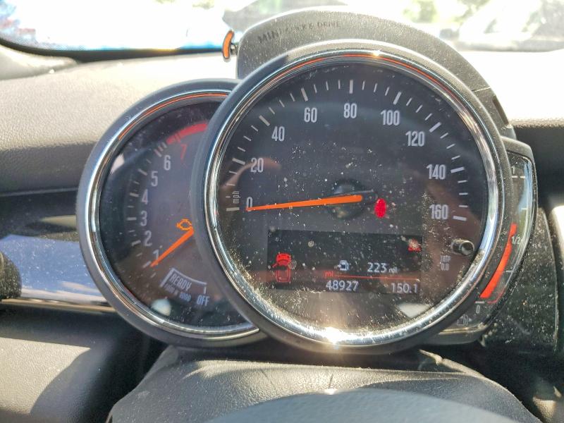 52820176 :رقم المزاد ، WMWXP7C59K2L25289 vin ، 2019 Mini Cooper مزاد بيع